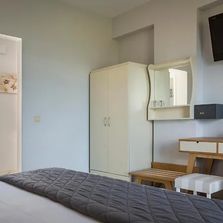 Panorama Fanari And Aparthotel 4*