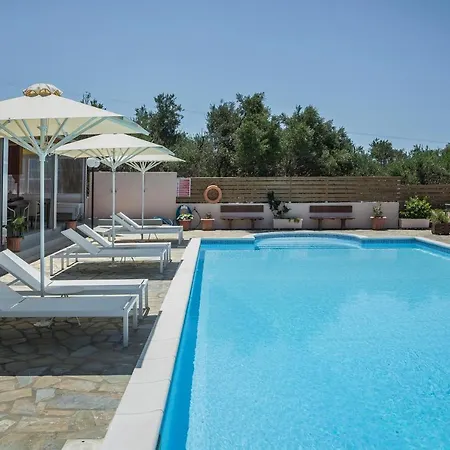 Ξενοδοχείο με διαμερίσματα Panorama Fanari And Αργοστόλι