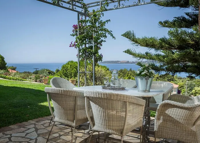 Panorama Fanari And Aparthotel 4*